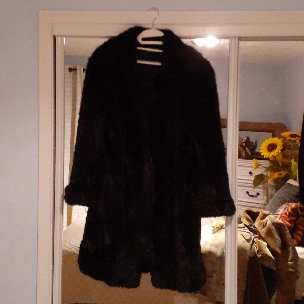 Vintage dasco 100 % fur made in Greece
